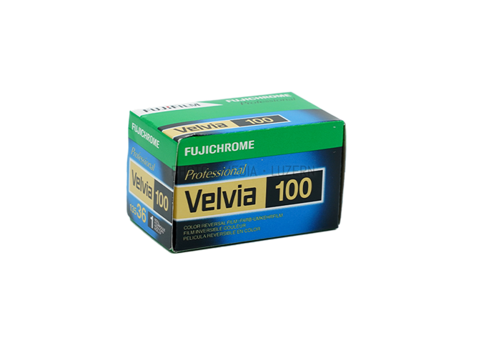Fujifilm VELVIA 100 135mm